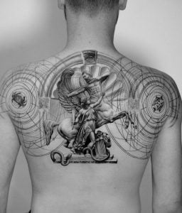 Linework Tattoo-Stile mit geometrischem Muster