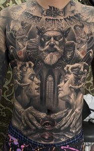 Großes Front Tattoo Black & Grey